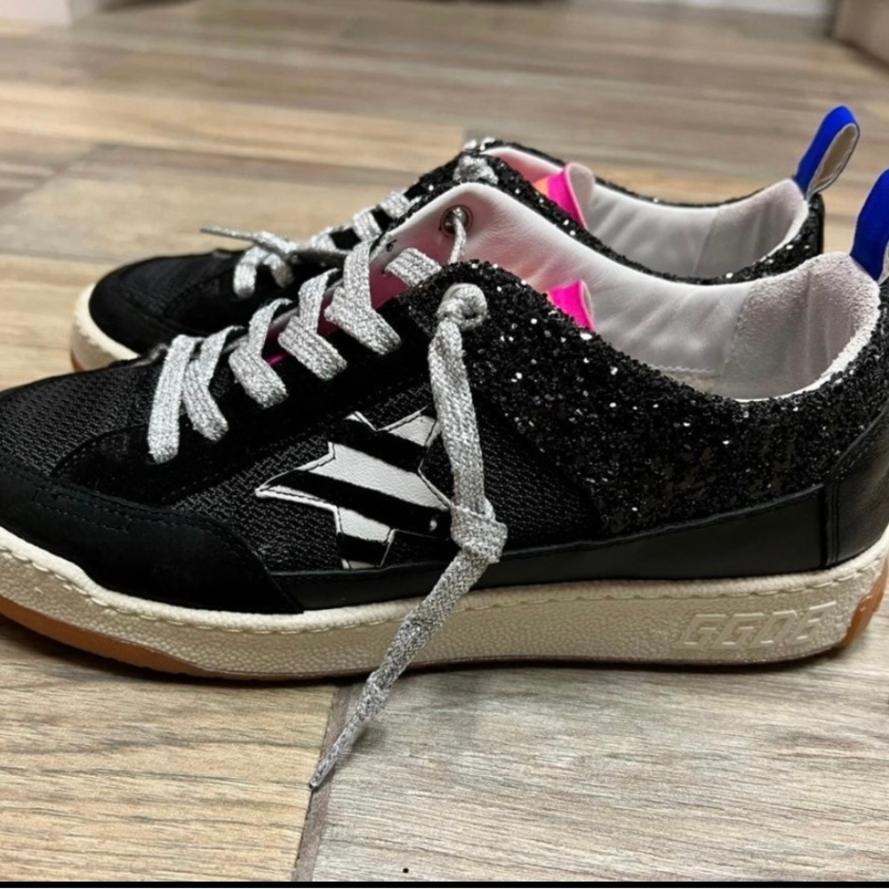 Golden Goose Sneakers